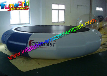 Durable Inflatable Water Toys 0.9 mm PVC Inflatable Water Trampolin For Sea